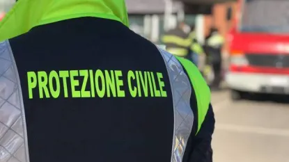 Giacca con scritta Protezione Civile